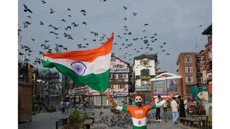Sridhar Vembu, Anand Mahindra, Peyush Bansal extend Independence Day wishes