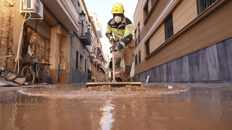 Flood in rural northwestern Spain kills two, injures two babies