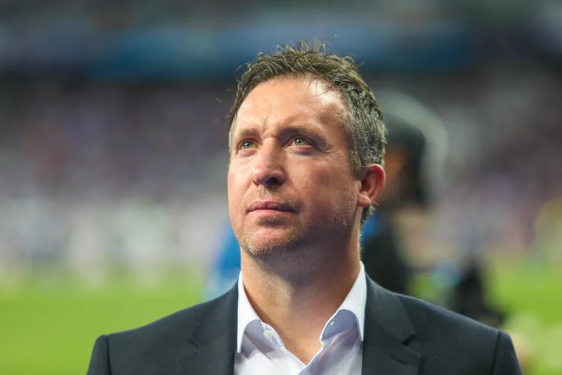 EPL: Robbie Fowler predicts title winners, player to win Golden Boot this season