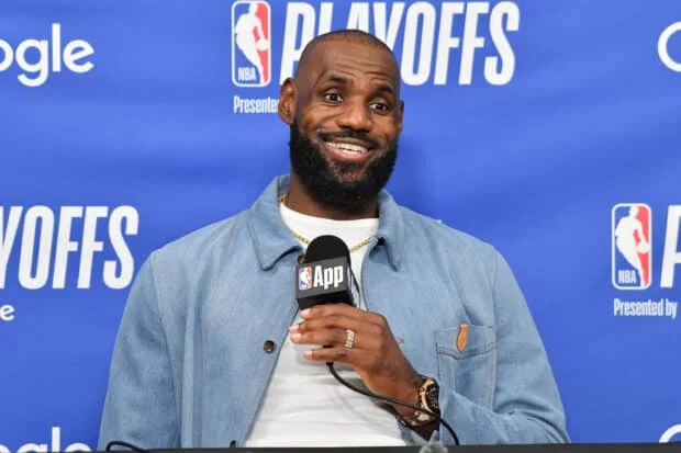 NBA: LeBron will play first 76ers game vs Knicks on opening night