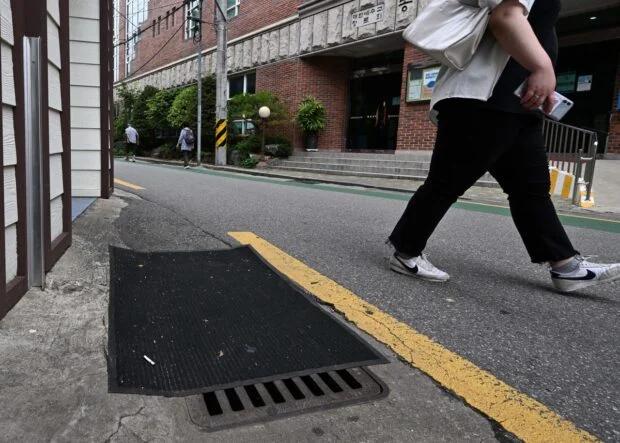 Why Seoul can’t shake its sewer smell
