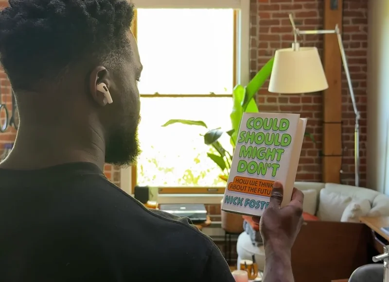 Unearthed Video Seems to Reveal Apple AirPods That Can ‘See’