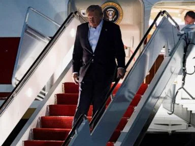Officials said no credible threat to Trump ahead of Air Force One switch: Sources