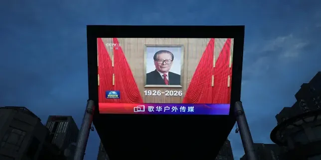 In China, Xi Jinping pays tribute to former leader Jiang Zemin, architect of the crackdown on youth after Tiananmen