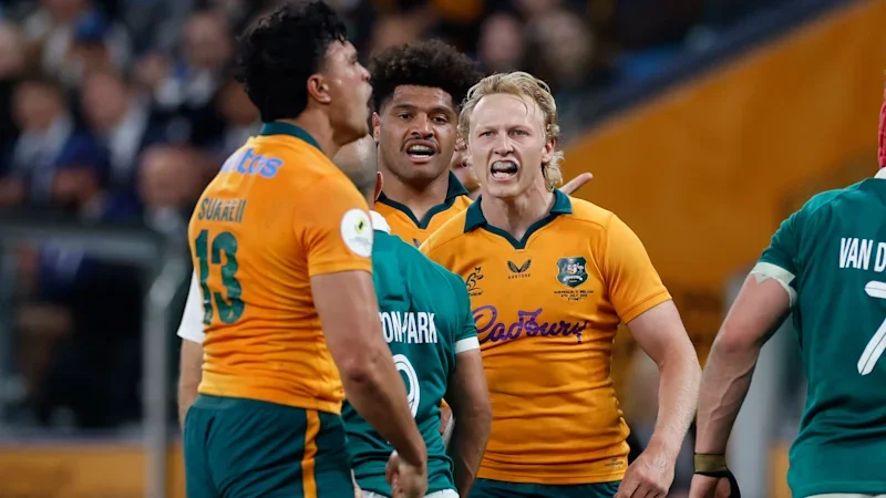 Suaalii scratched for Wallabies as Gordon returns to No.10 hot seat