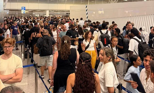 New EU border checks sees waiting times DOUBLE at major airports