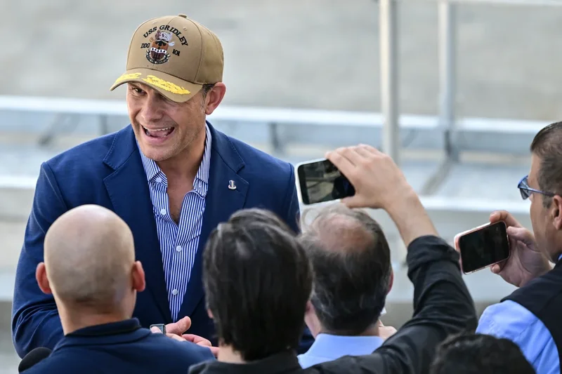 Newsom questions Pete Hegseth and suggests he take a drug test after latest public appearance