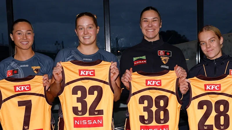 Hawthorn vs Melbourne AFLW LIVE: Hawks want to bring the flair as new season begins against Demons