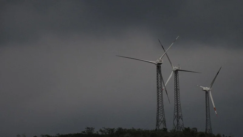 No solar, wind, renewable energy project within 1 km of international border, says Home Ministry