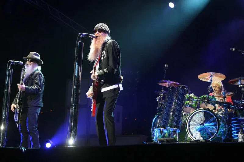 Frank Beard, Rock & Roll Hall of Fame drummer of boogie-rock trio ZZ Top, dies at 77