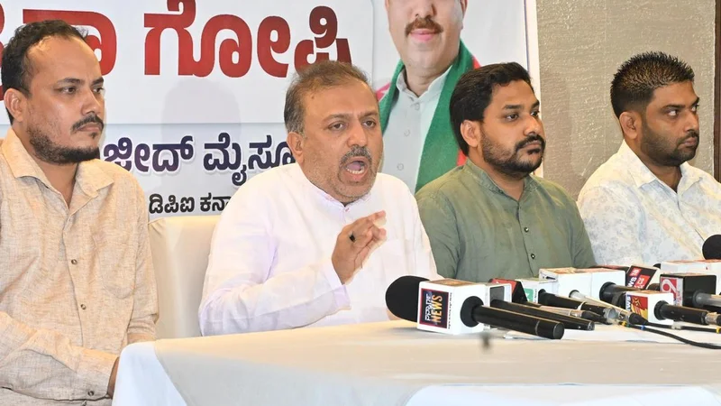 SDPI urges government to enhance income limit for social security schemes to ₹3 lakh