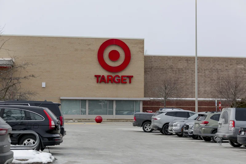 Detroit has a shortage of national retailers. What can officials do to attract more chains to the city?
