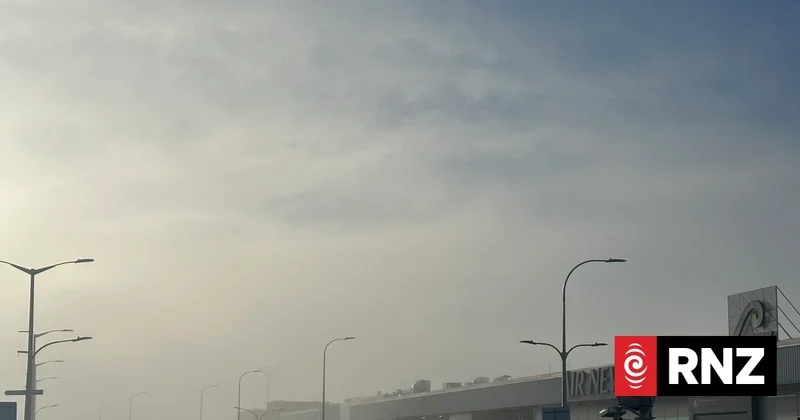 Fog restrictions in place at Auckland Airport