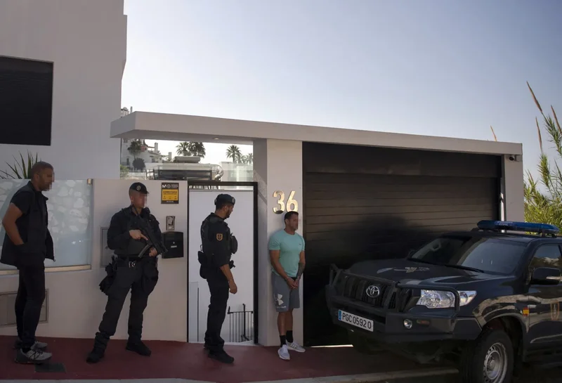 Can you lose your residency in Spain if you commit a crime or misdemeanour?
