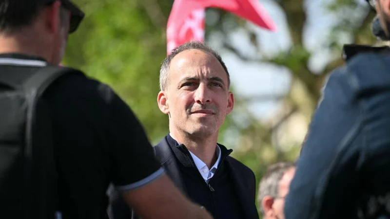 May ’68 veteran Cohn-Bendit throws support behind left-wing Glucksmann for 2027
