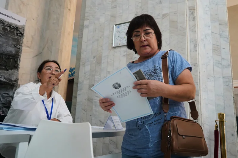Kazakhstan votes in parliamentary election expected to strengthen president’s grip on power