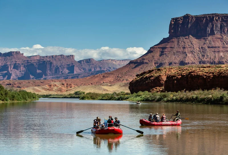 Small businesses at the gateways to America’s national parks face 4 big risks – including changing boundaries and extreme weather