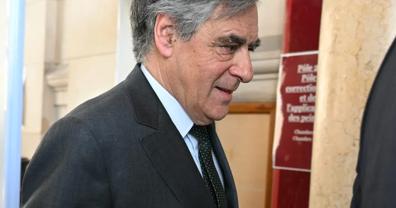Former PM Fillon suspended from top French honor over fake jobs conviction