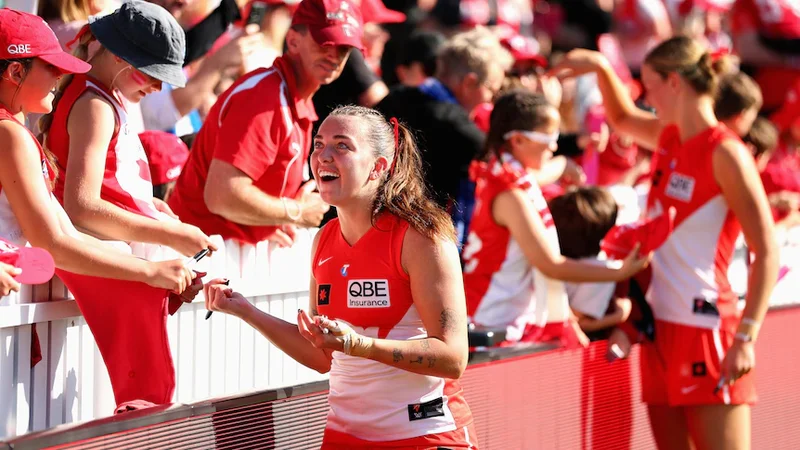 Swans AFLW captain says support 'just unbelievable' as record smashed