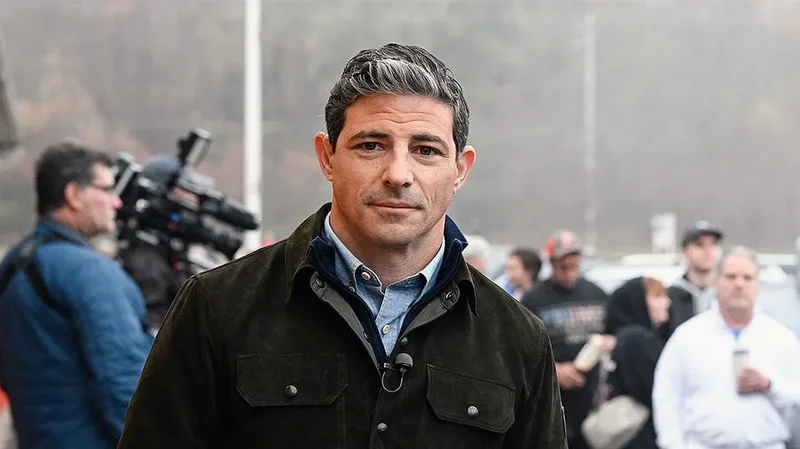 CBS News correspondent accused of sexual harassment in former ABC producer's lawsuit