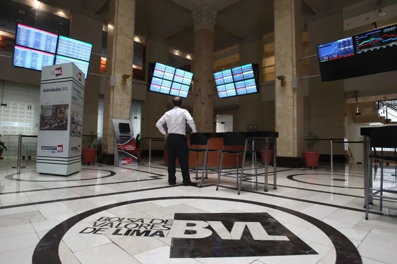 Peru’s Stock Market Surged 50% in 2025 and Analysts See Another 13% in 2026