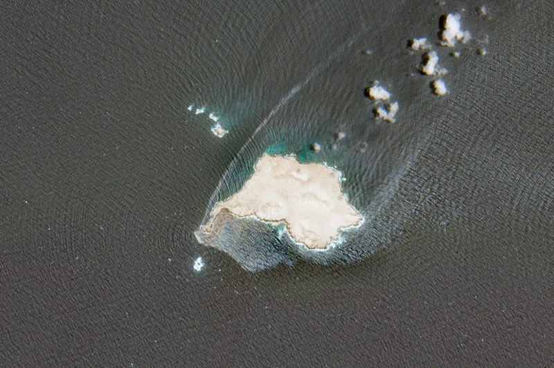 Oman 'facing environmental disaster' as tanker leaks off its coast