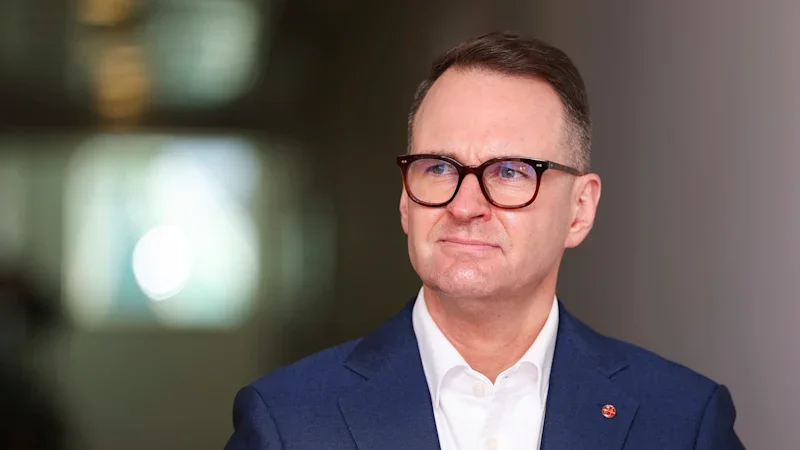 Liberals split over Bragg’s rogue speech after Taylor, Hastie pull rank