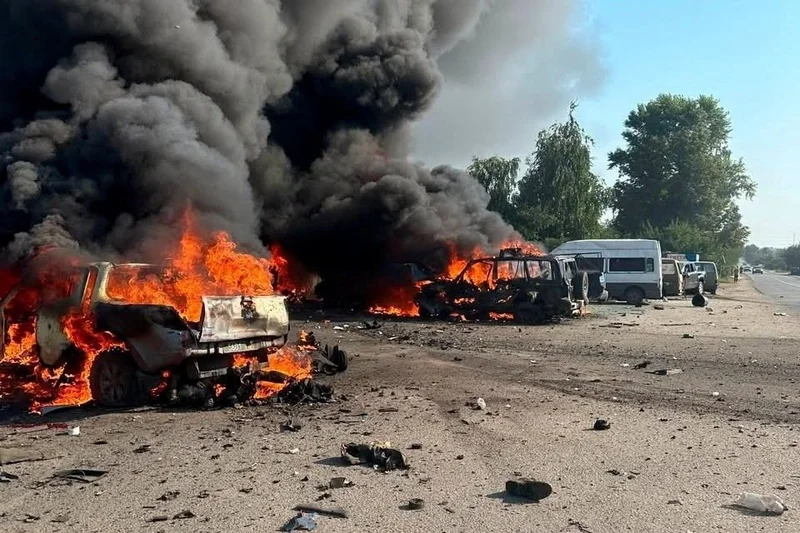 Moscow faces Ukraine drone blitz after its strikes kill 10 in Kharkiv