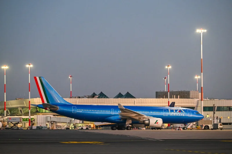 What's happening with border checks between Italy and Spain?