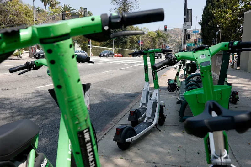 Family of 92-year-old veteran killed in e-scooter crash sues Los Angeles and driver