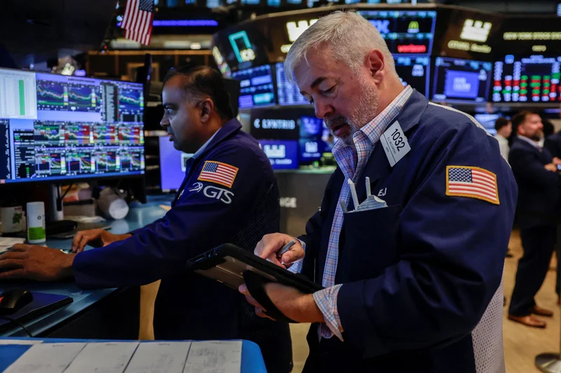 Rising yields rattled the market, but we’re sticking with our favorite AI and retail stocks