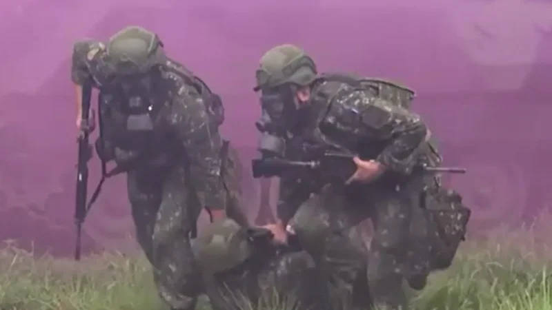 Taiwan holds military drills to prepare for invasion by China
