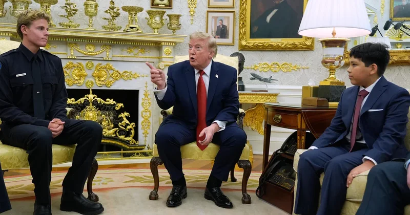 Trump welcomes 16-year-old lifeguard and boy he rescued to the Oval Office