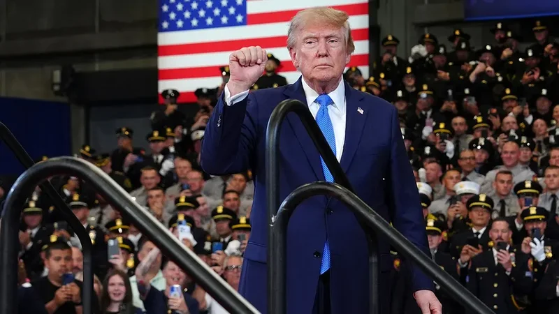 Judge hands Trump, GOP major redistricting win ahead of midterm elections and more top headlines