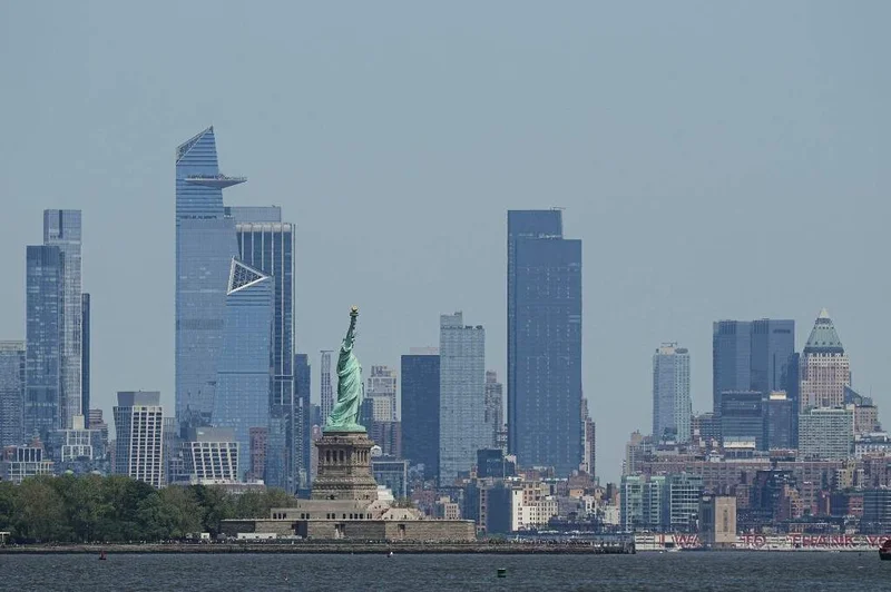Captain charged after boat capsizes in New York, killing woman and baby